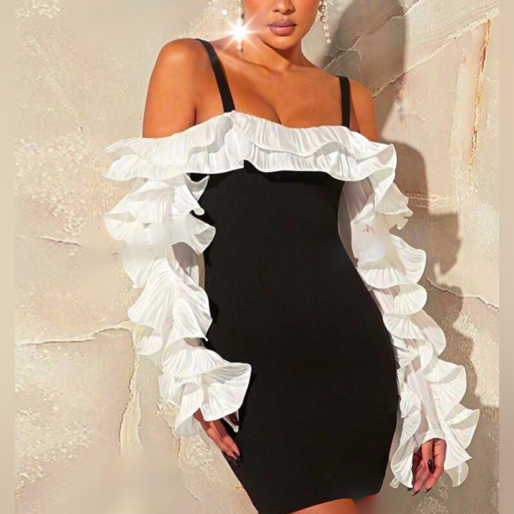 Women’s Ruffled Bodycon Dress - Picture 7 of 16